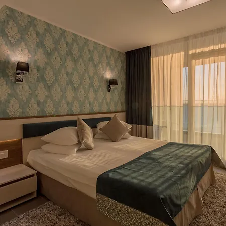 Splendid Conference & - Adults Only Готель 4*